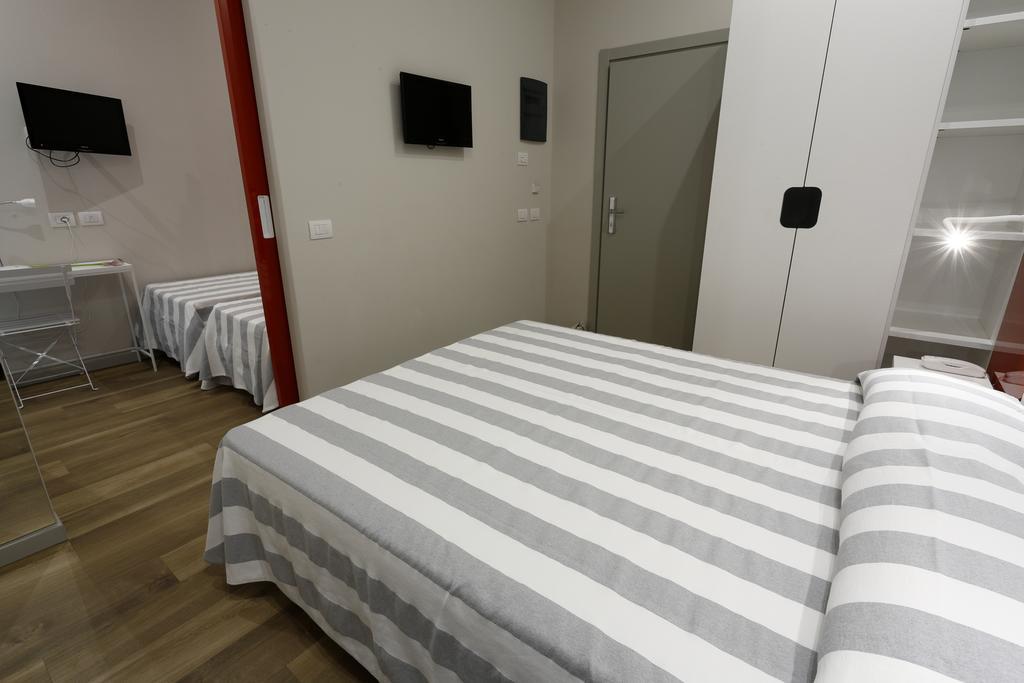 Hotel Aurea Rimini Extérieur photo